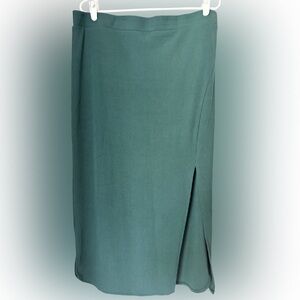The Drop Green Ribbed Midi Skirt with slit